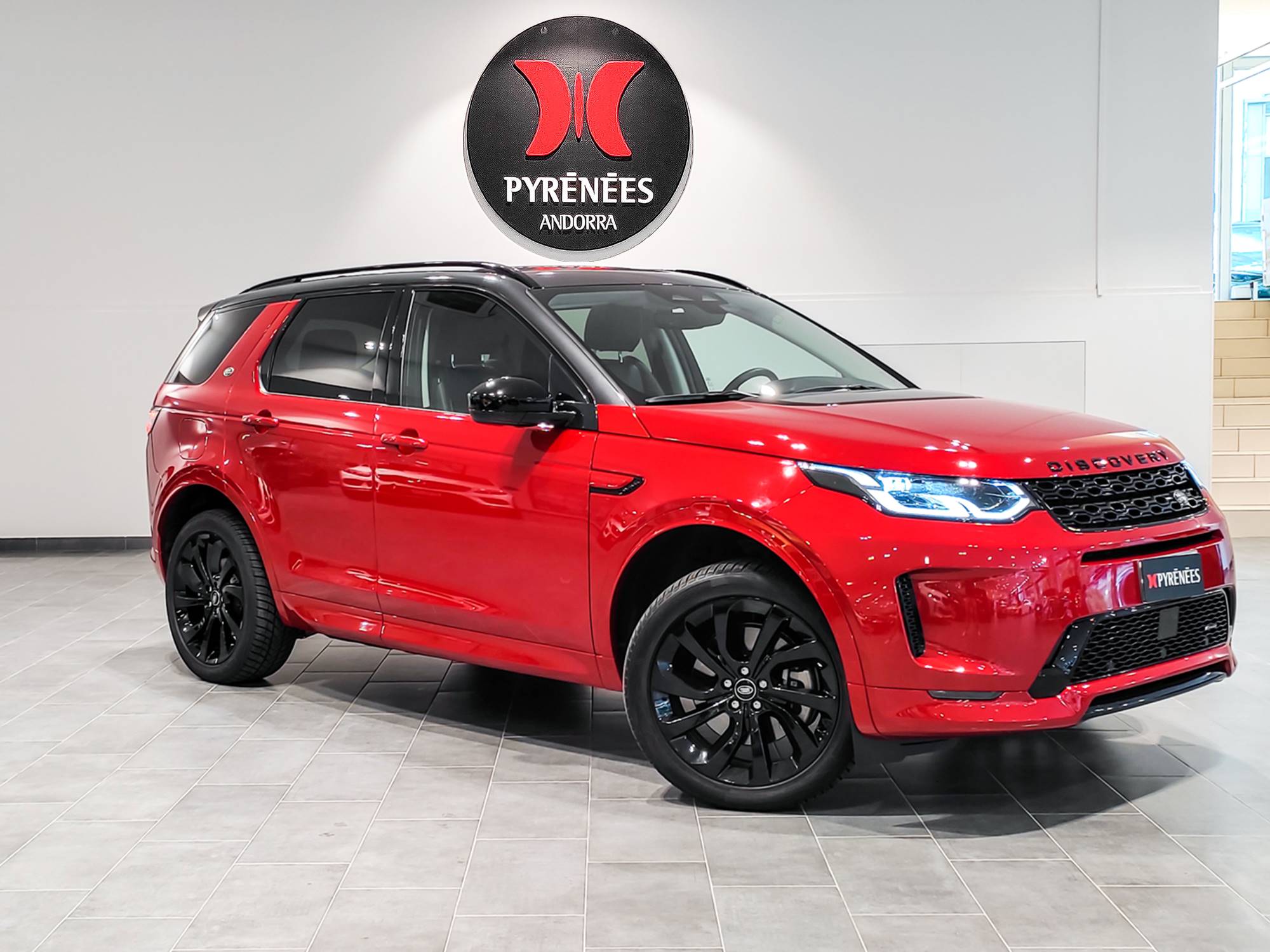 Land Rover Discovery Sport P300e