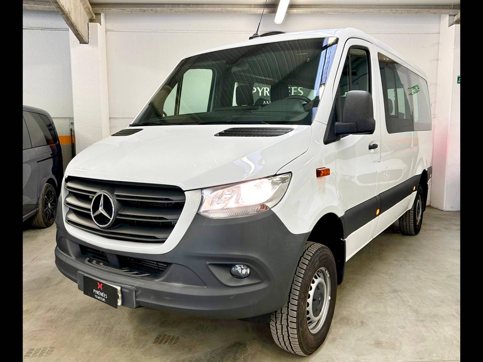 Mercedes-Benz Sprinter 319 CDI 4x4