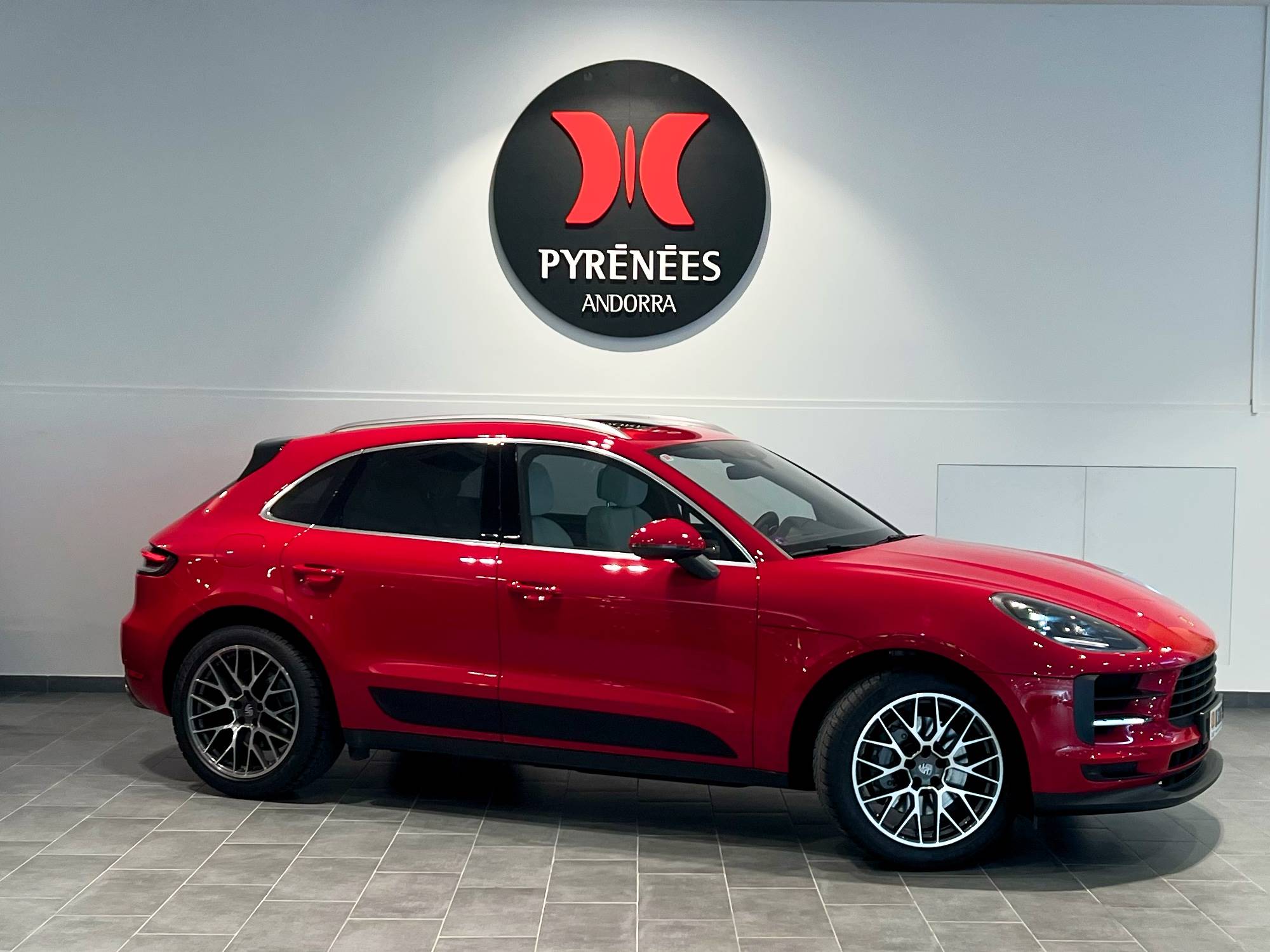 Porsche Macan S