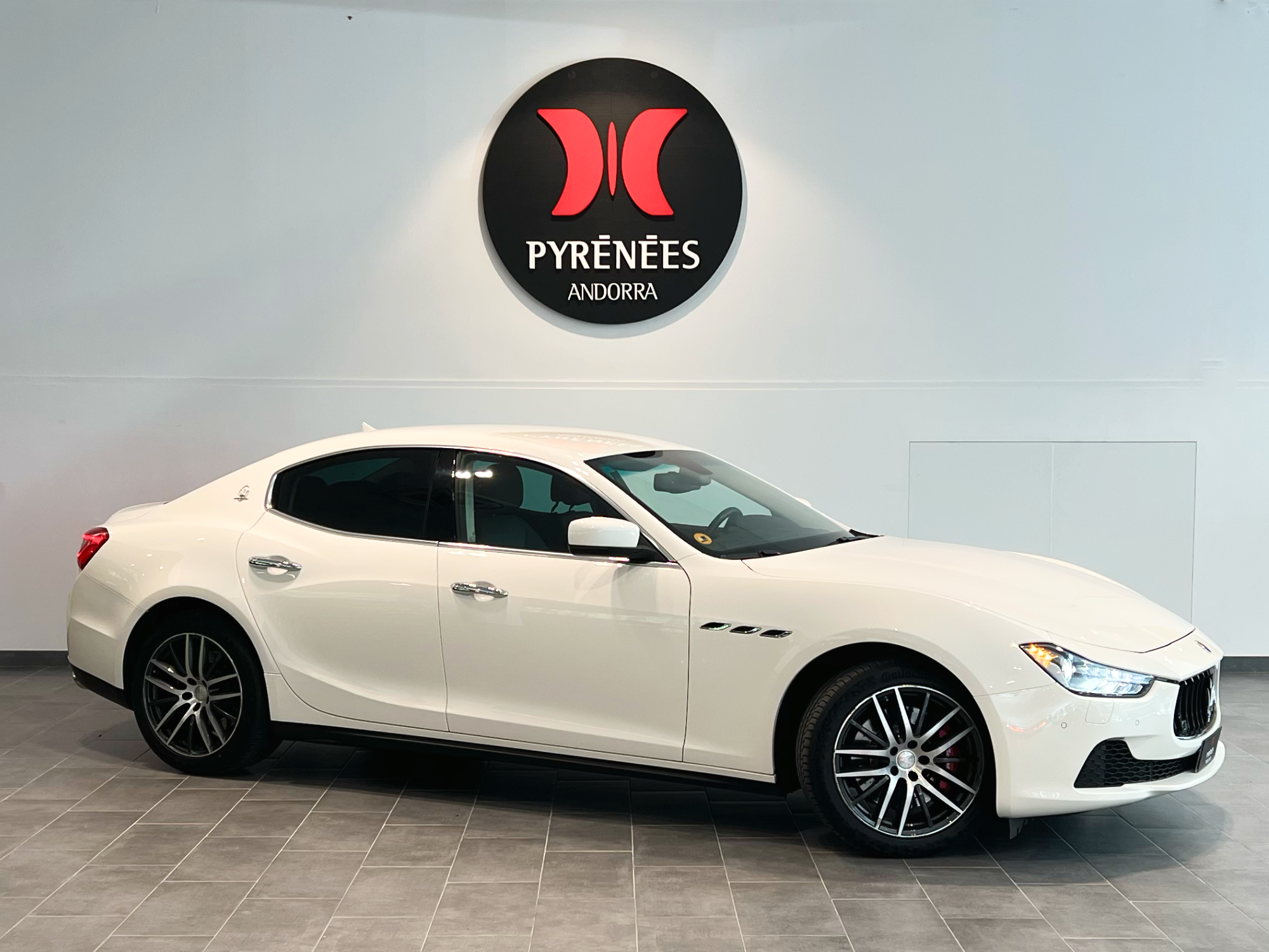 Maserati Ghibli 