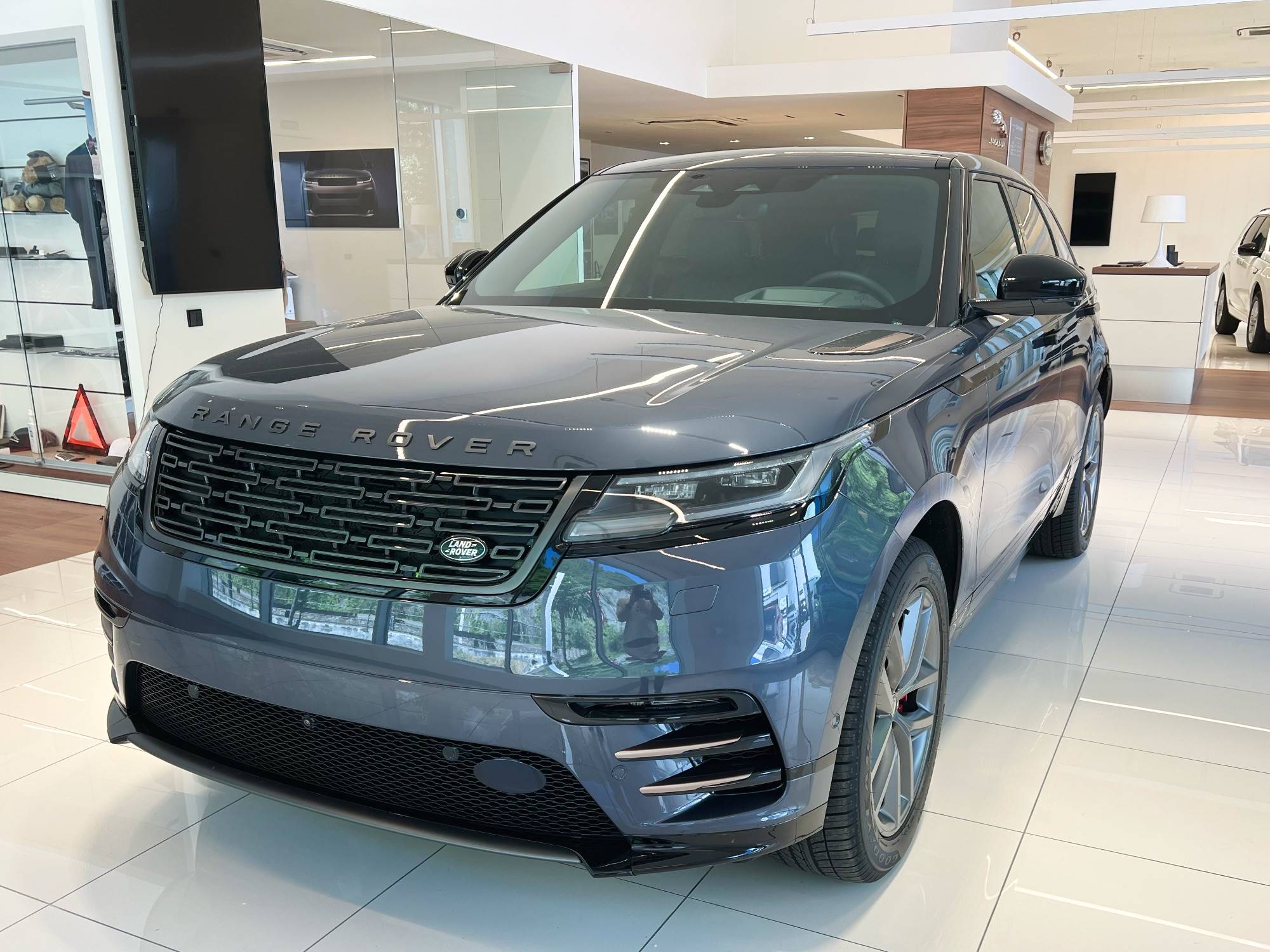 Land Rover Range Rover Velar Dynamic SE