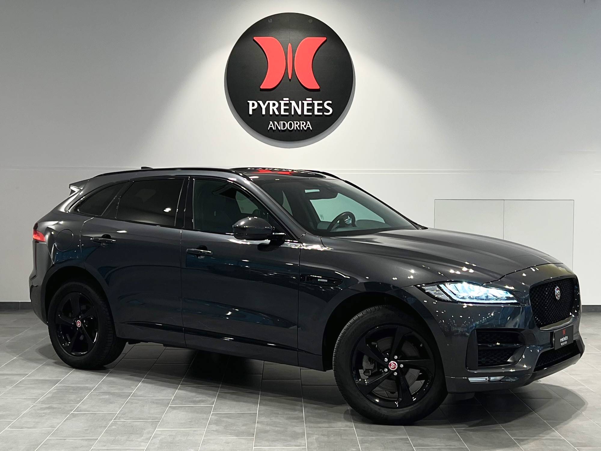 Jaguar F-Pace xDrive