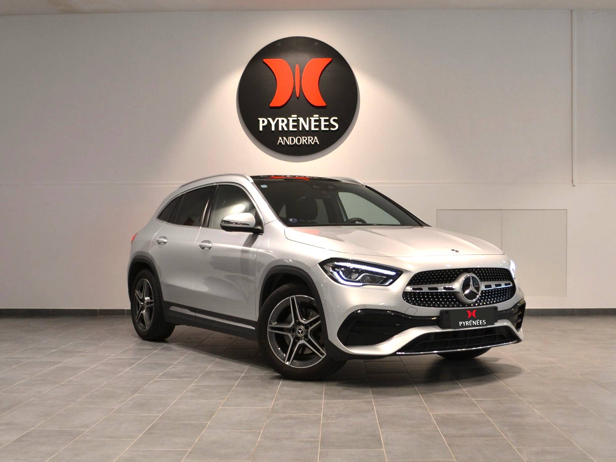 Mercedes-Benz GLA 250 4 MATIC 