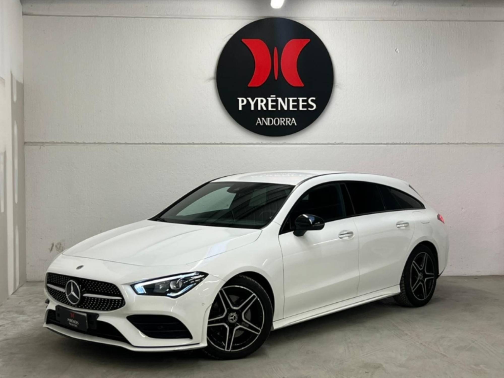 Mercedes-Benz CLA 200 D 4 MATIC