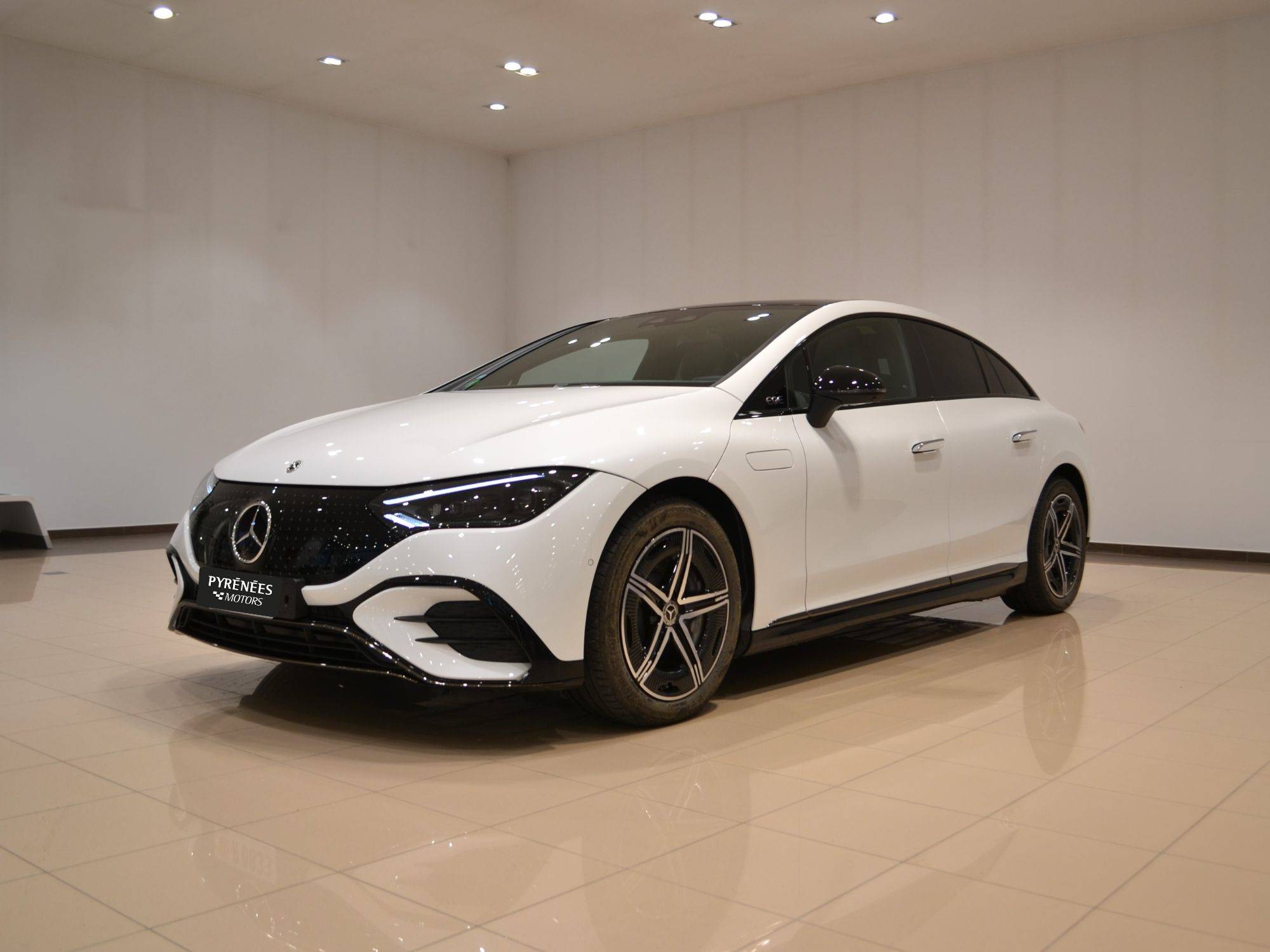 Mercedes-Benz EQE 350 