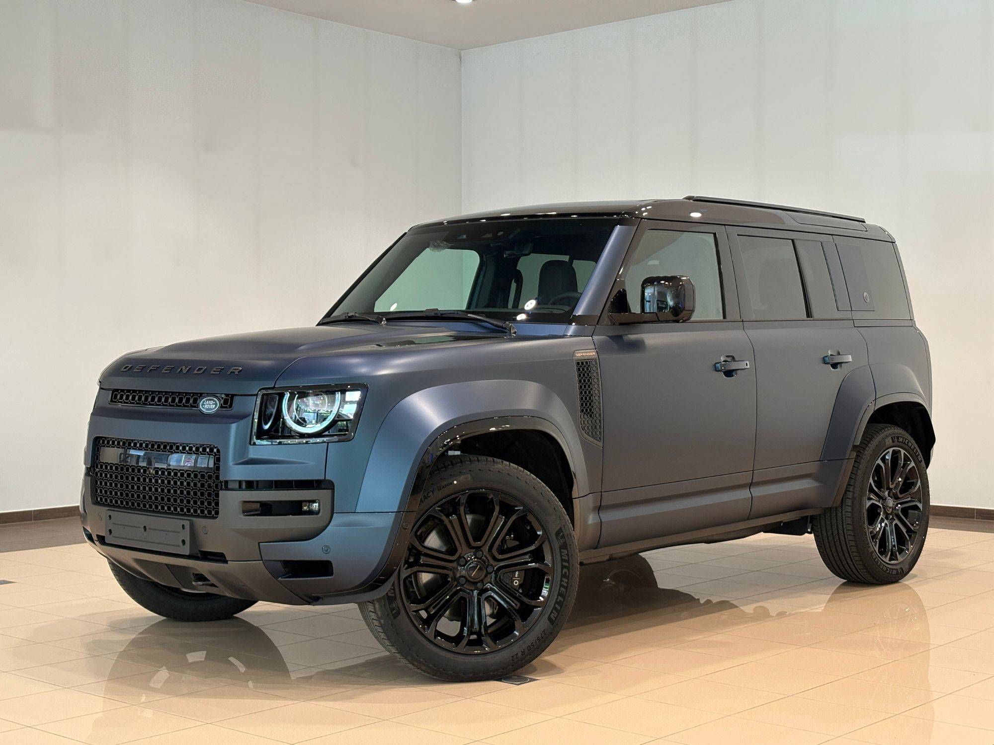 Land Rover Defender OCTA