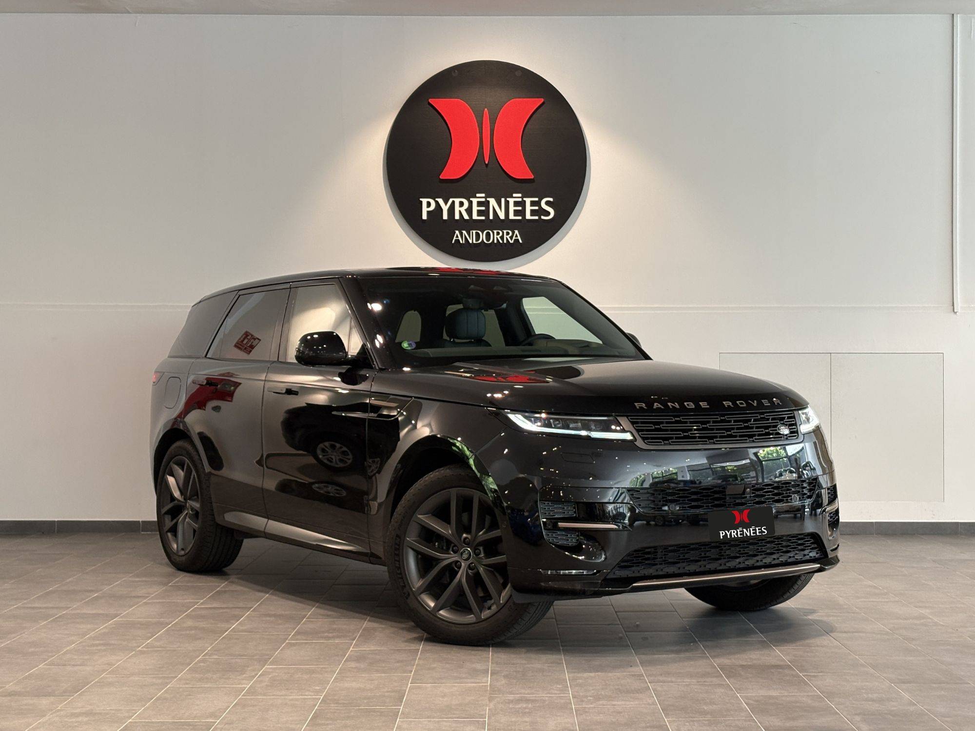 Land Rover Range Rover Sport D300 Dynamic SE