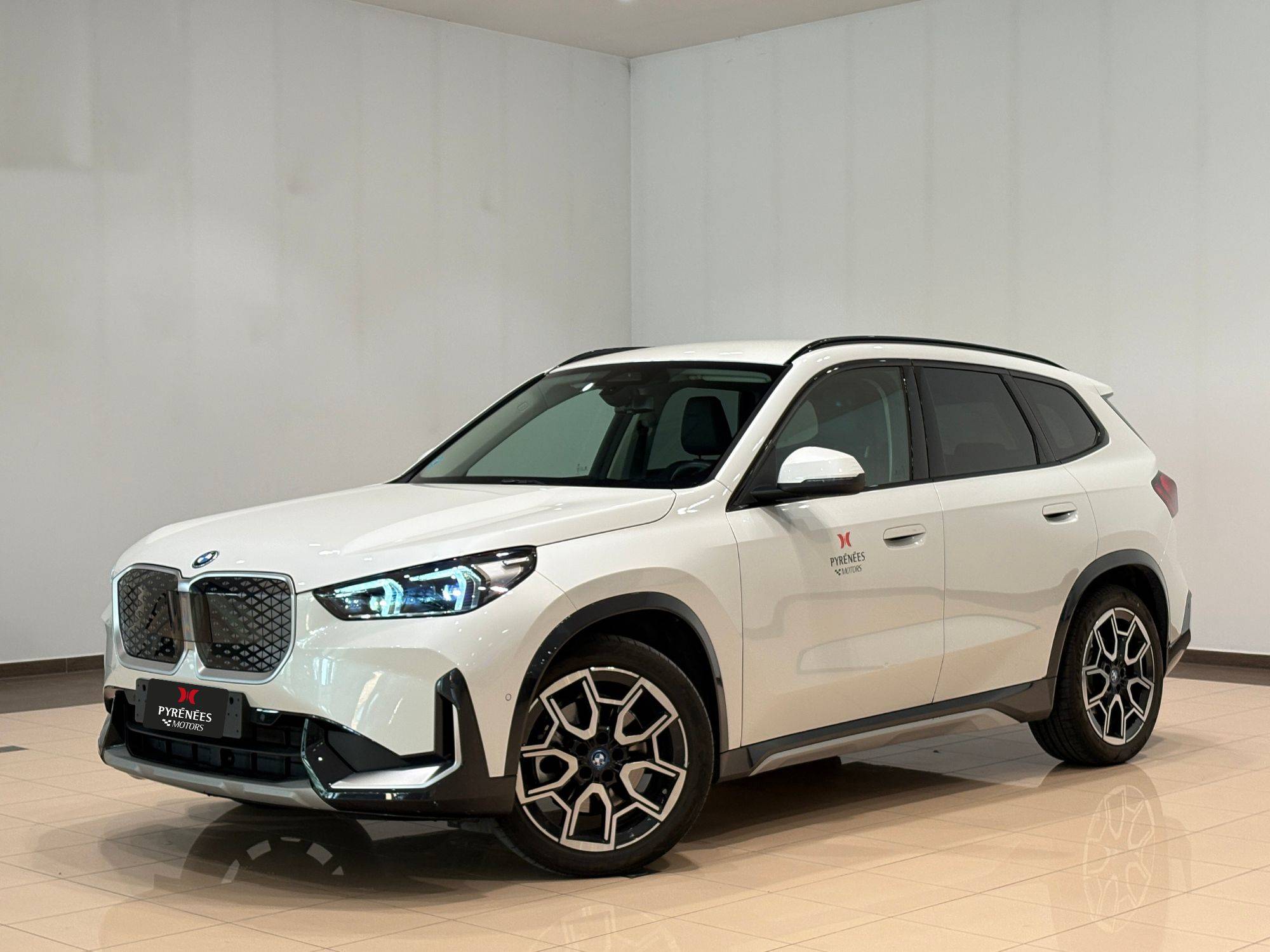 BMW iX1 xDrive30