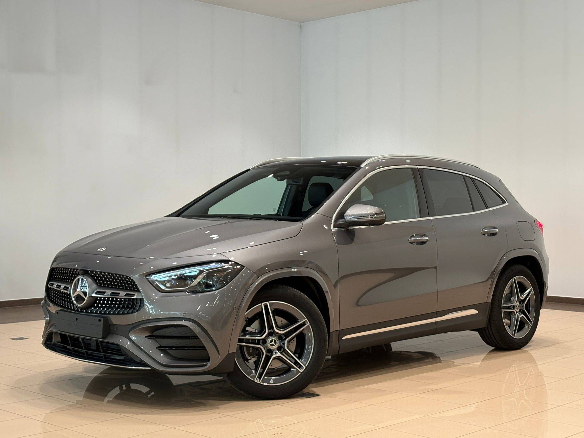 Mercedes-Benz GLA 220D 4Matic