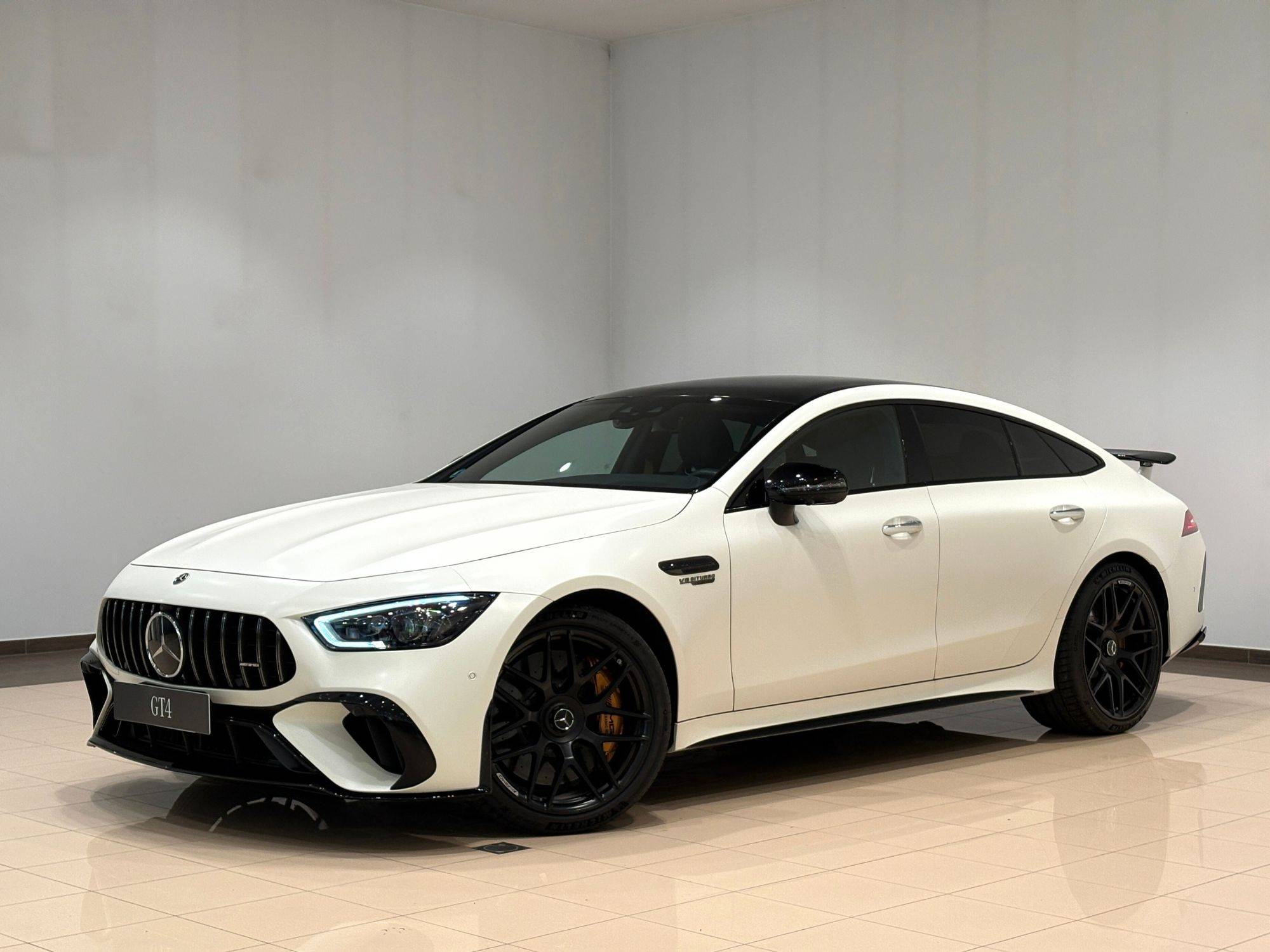 Mercedes-Benz GT 63s AMG Performance 